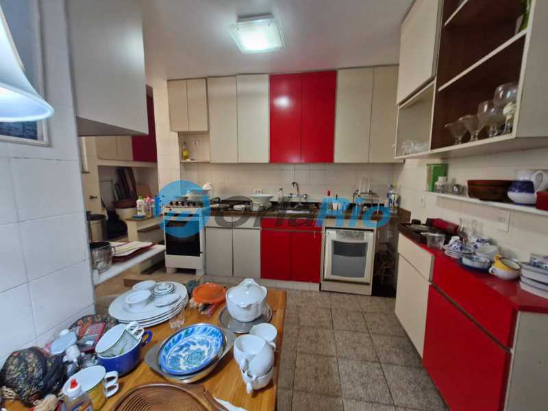 Apartamento à venda com 3 quartos, 134m² - Foto 21