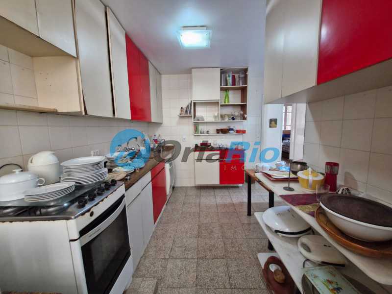Apartamento à venda com 3 quartos, 134m² - Foto 23