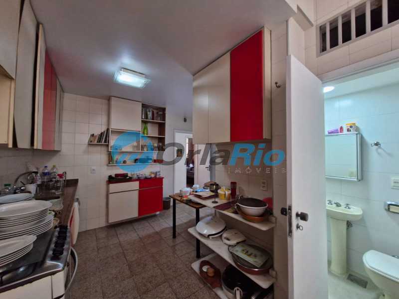 Apartamento à venda com 3 quartos, 134m² - Foto 24