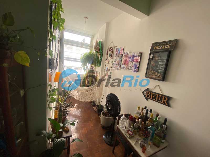 Apartamento à venda com 1 quarto, 46m² - Foto 3