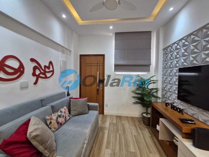 Apartamento à venda com 1 quarto, 32m² - Foto 2