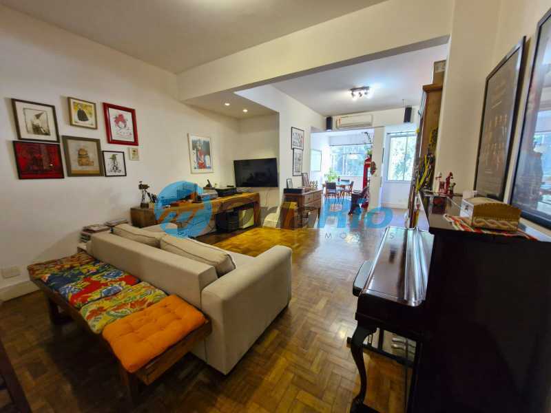 Apartamento à venda com 3 quartos, 100m² - Foto 4