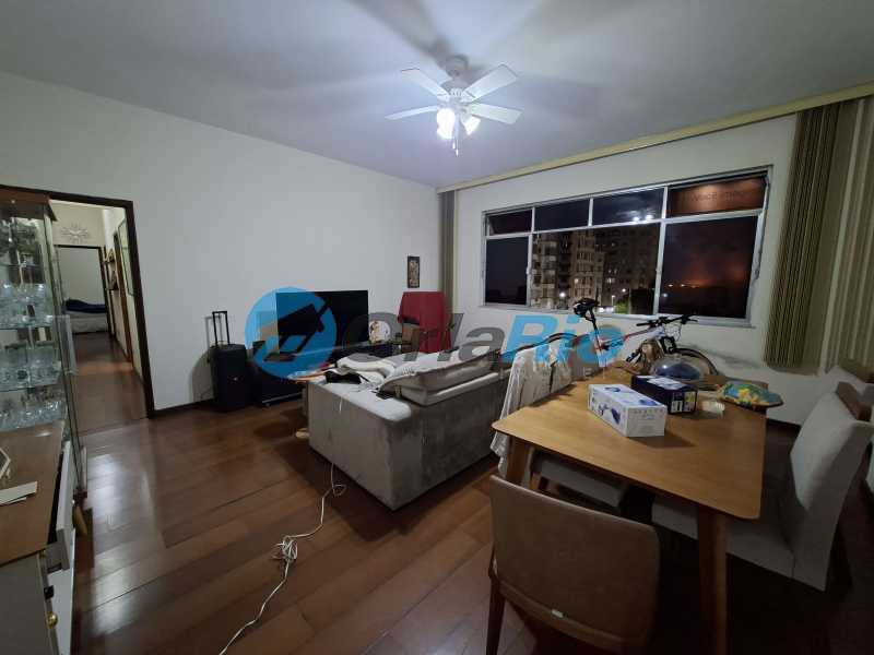 Apartamento à venda com 3 quartos, 100m² - Foto 2