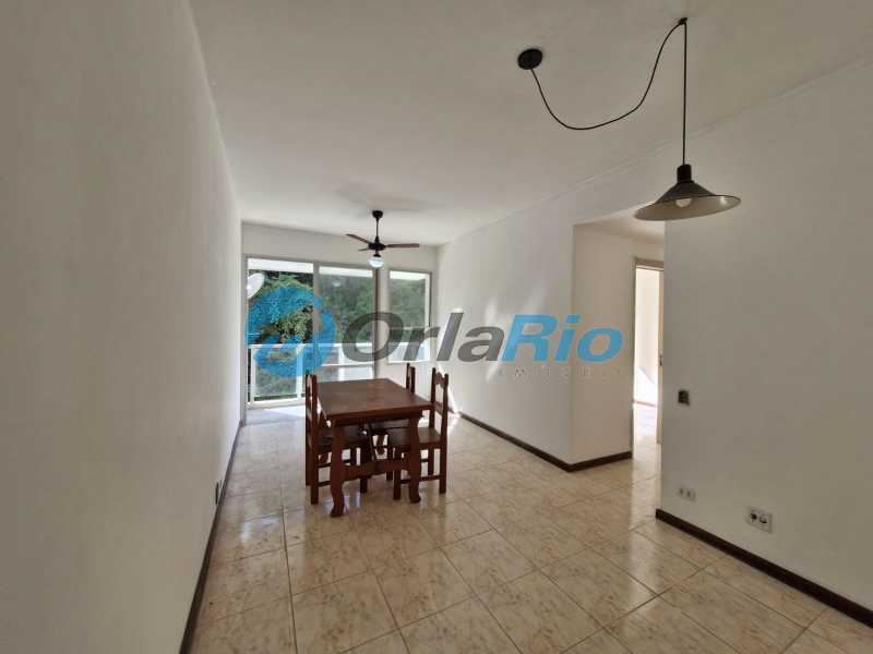 Apartamento à venda com 2 quartos, 77m² - Foto 3
