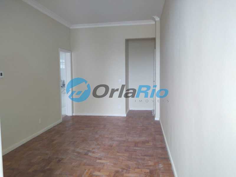 Apartamento à venda com 2 quartos, 75m² - Foto 2