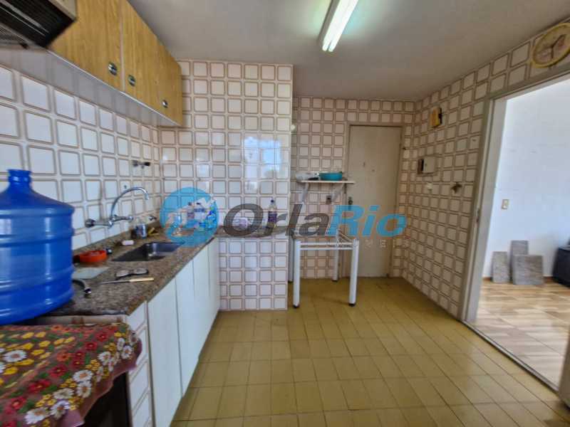 Apartamento à venda com 2 quartos, 79m² - Foto 21