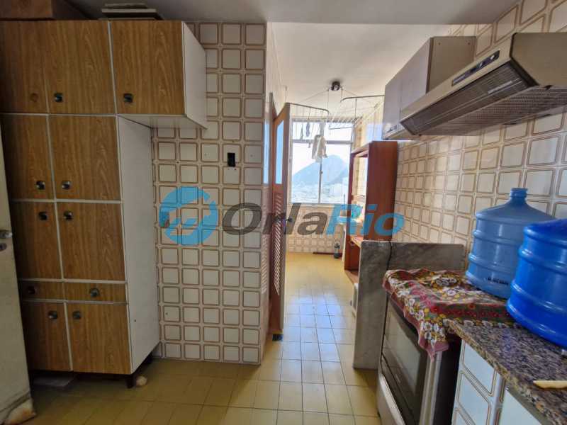 Apartamento à venda com 2 quartos, 79m² - Foto 24