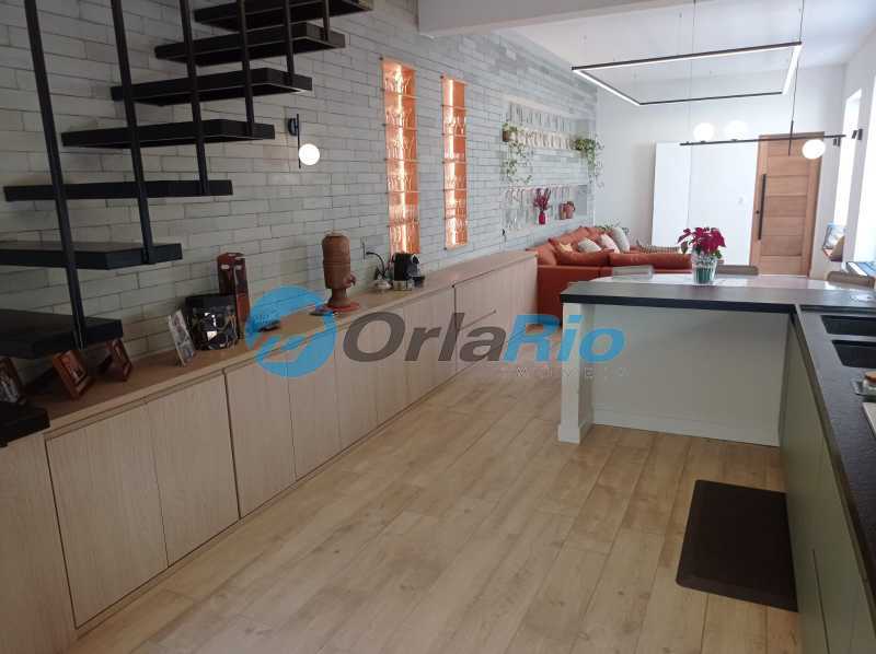 Casa à venda com 4 quartos, 166m² - Foto 5