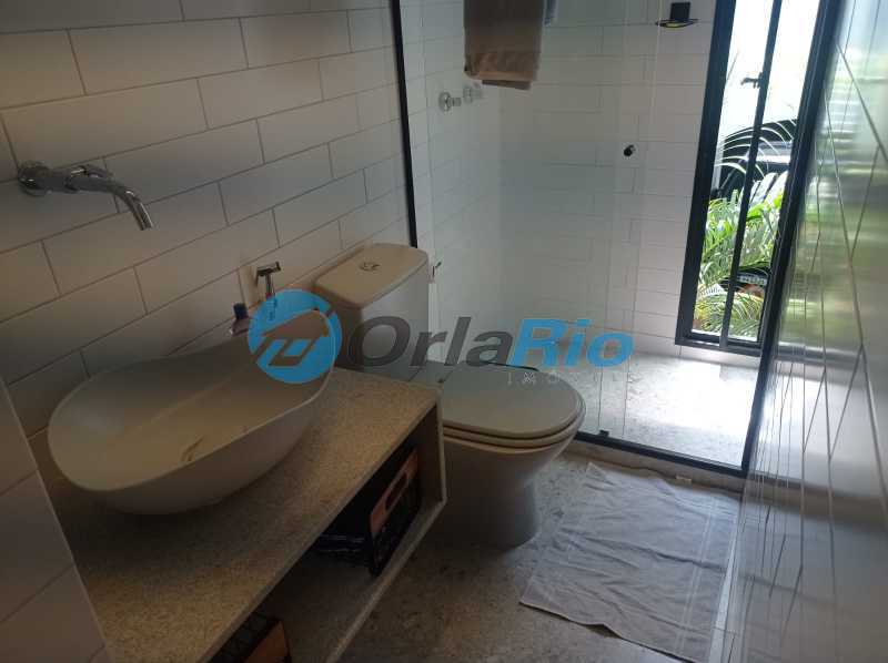Casa à venda com 4 quartos, 166m² - Foto 11