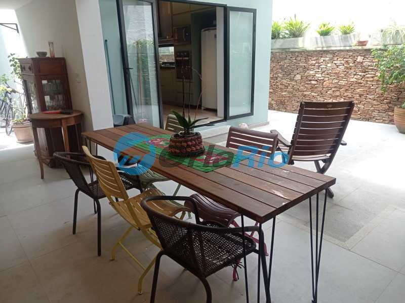 Casa à venda com 4 quartos, 166m² - Foto 20