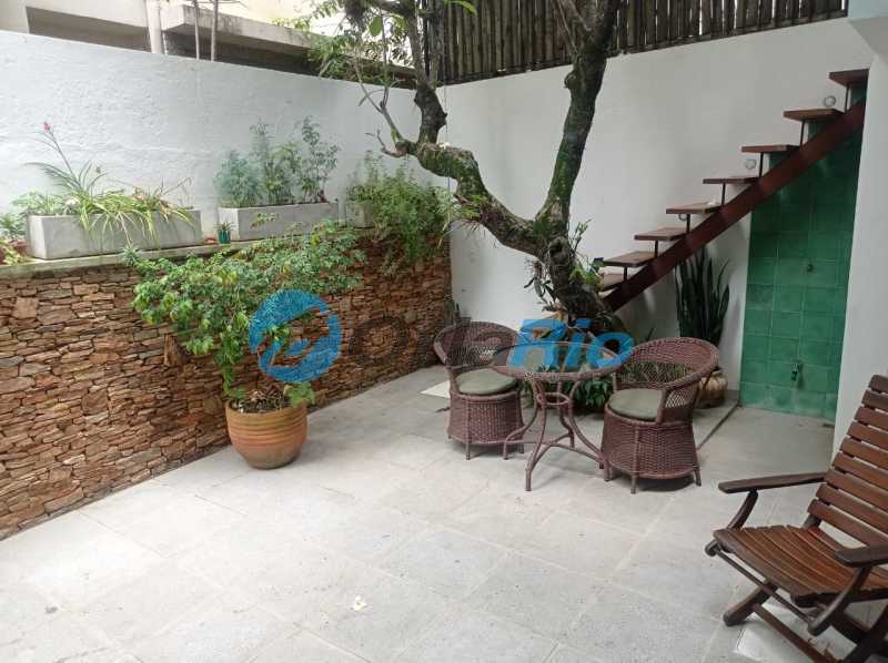 Casa à venda com 4 quartos, 166m² - Foto 22
