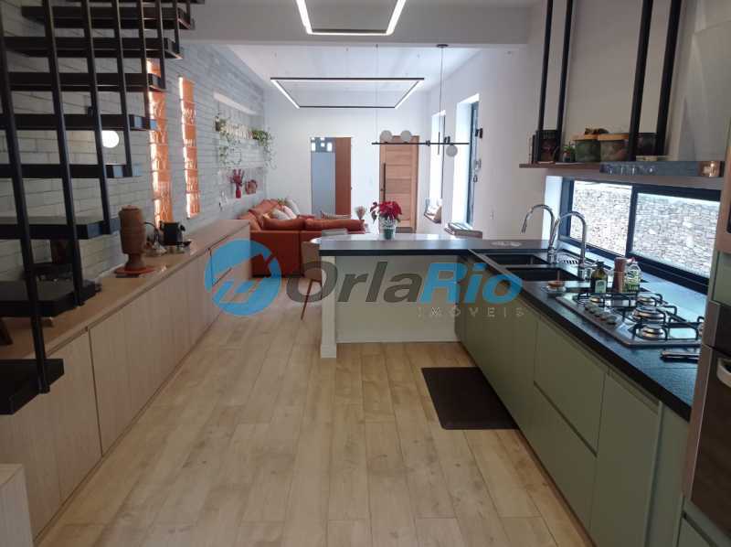 Casa à venda com 4 quartos, 166m² - Foto 25