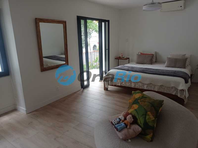 Casa à venda com 4 quartos, 166m² - Foto 7