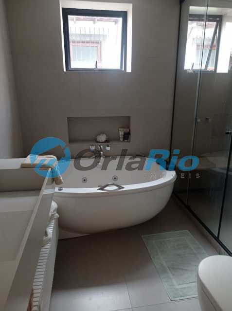 Casa à venda com 4 quartos, 166m² - Foto 9