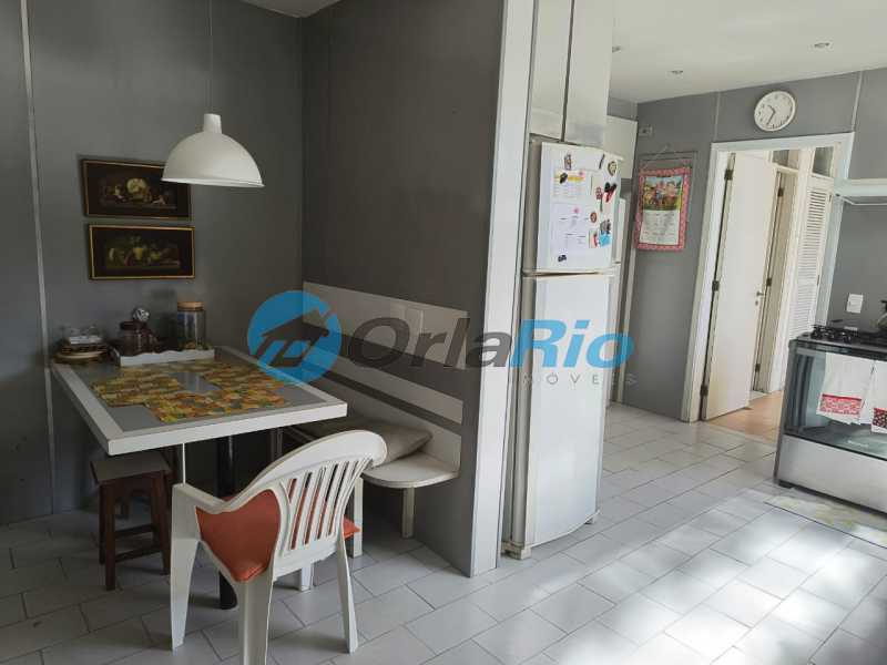 Apartamento à venda com 4 quartos, 256m² - Foto 24