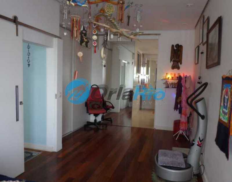 Apartamento à venda com 3 quartos, 161m² - Foto 4