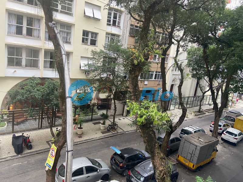 Apartamento à venda com 1 quarto, 32m² - Foto 2
