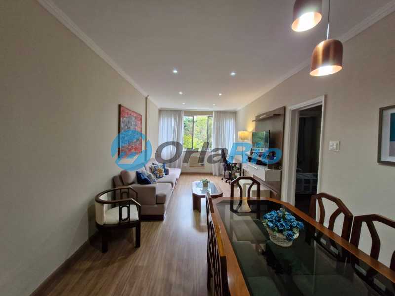 Apartamento à venda com 2 quartos, 61m² - Foto 1