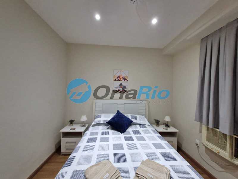 Apartamento à venda com 2 quartos, 61m² - Foto 17