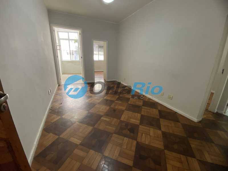 Apartamento à venda com 2 quartos, 81m² - Foto 1