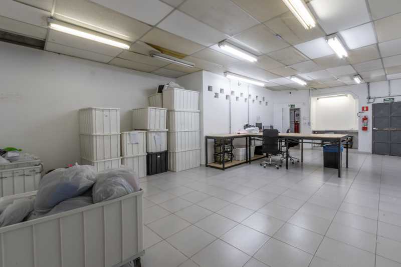 Depósito-Galpão, 750 m² - Foto 9