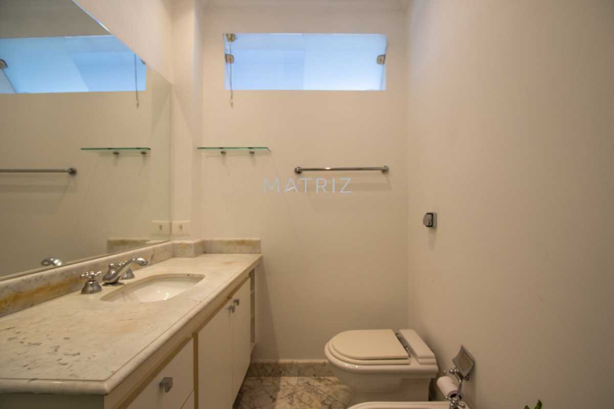 Apartamento, 3 quartos, 230 m² - Foto 21