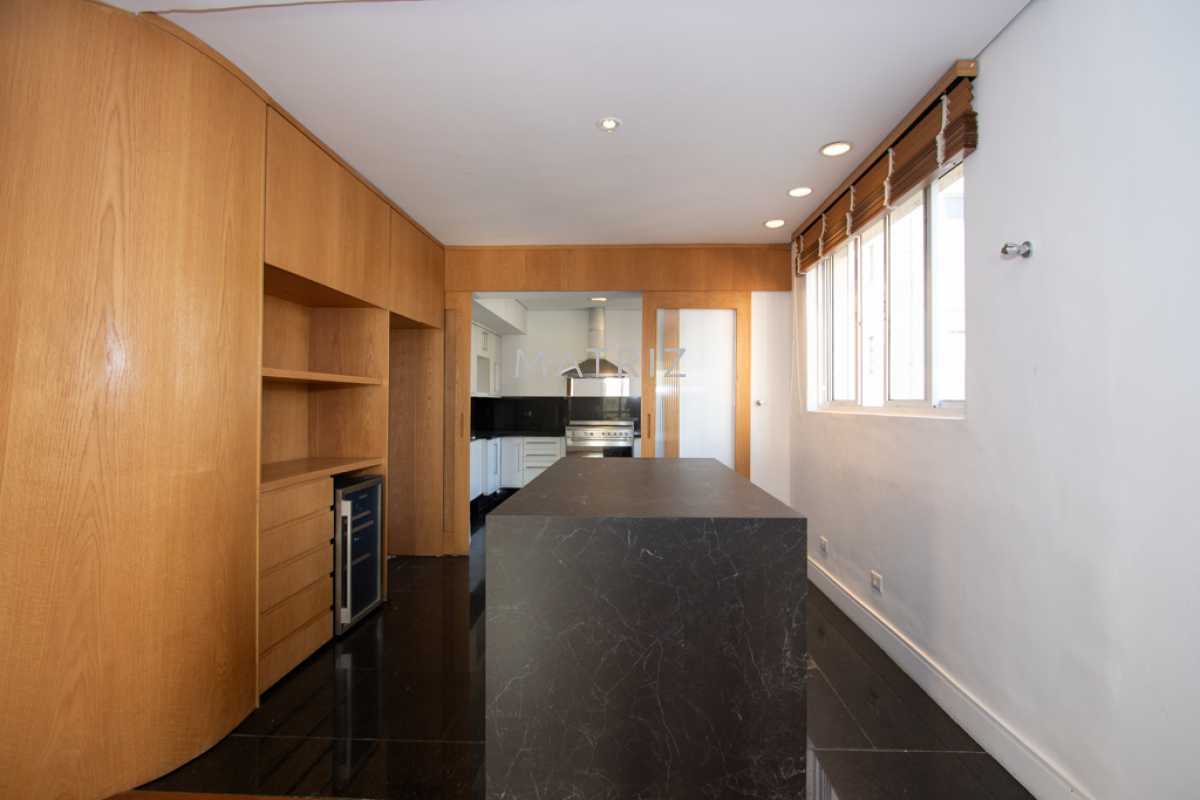 Apartamento, 3 quartos, 230 m² - Foto 15