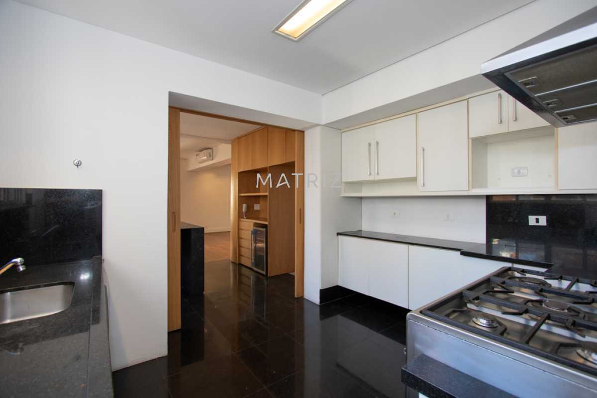 Apartamento, 3 quartos, 230 m² - Foto 18