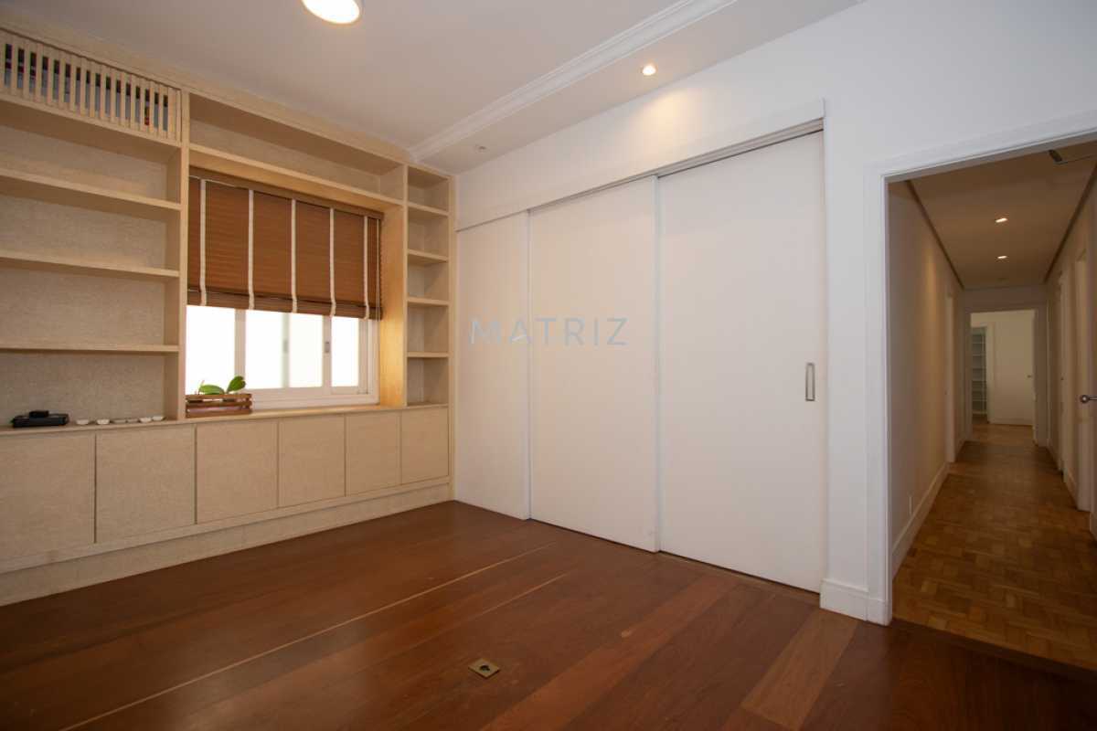 Apartamento, 3 quartos, 230 m² - Foto 26