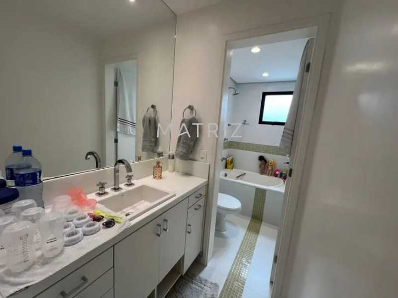 Apartamento, 3 quartos, 181 m² - Foto 8