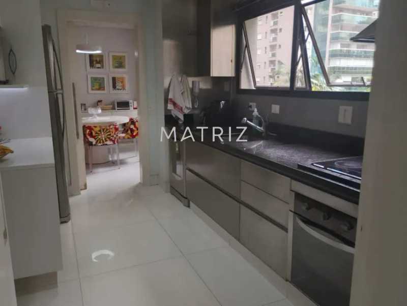 Apartamento, 4 quartos, 246 m² - Foto 11