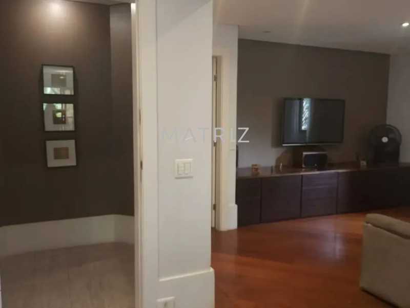 Apartamento, 4 quartos, 246 m² - Foto 21