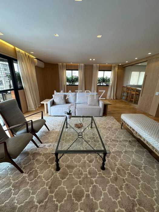 Apartamento, 3 quartos, 200 m² - Foto 1
