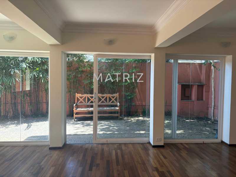 Casa, 3 quartos, 238 m² - Foto 8