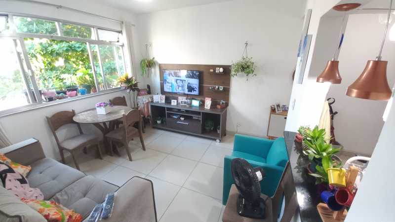 Apartamento à venda com 2 quartos, 50m² - Foto 2