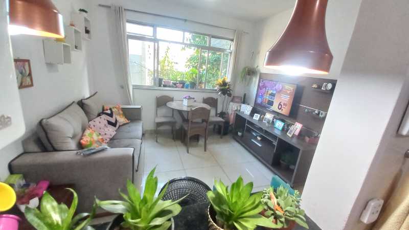 Apartamento à venda com 2 quartos, 50m² - Foto 7