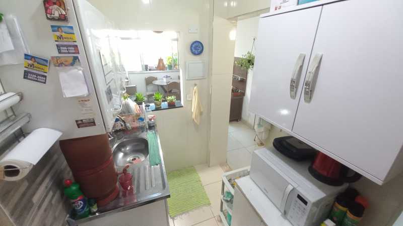 Apartamento à venda com 2 quartos, 50m² - Foto 9