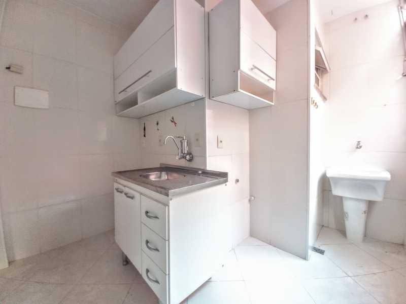 Apartamento à venda com 2 quartos, 50m² - Foto 13