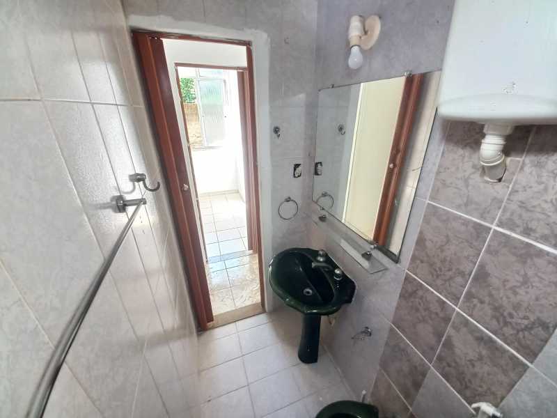 Apartamento à venda com 2 quartos, 45m² - Foto 20