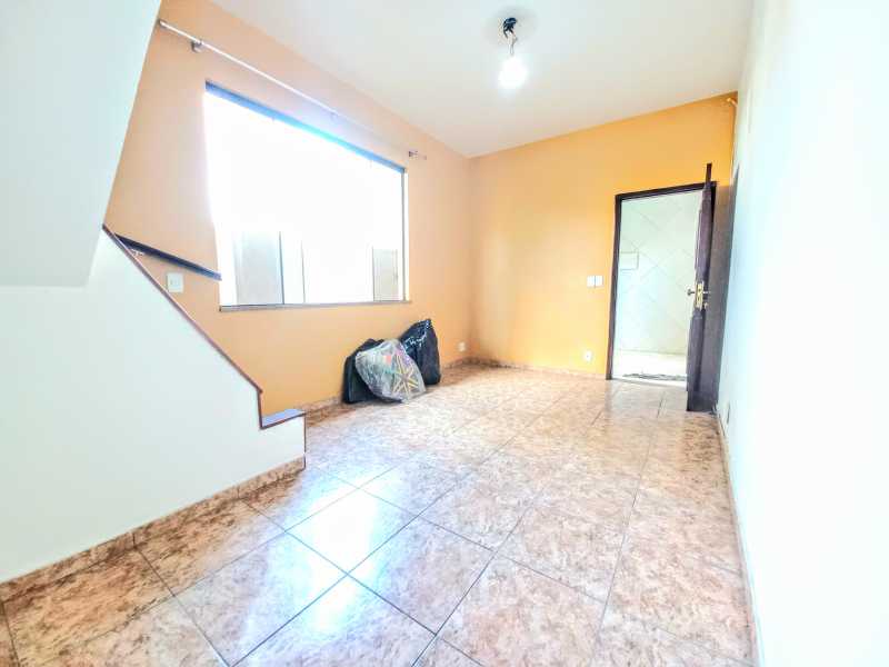 Casa de Condomínio à venda com 4 quartos, 153m² - Foto 3