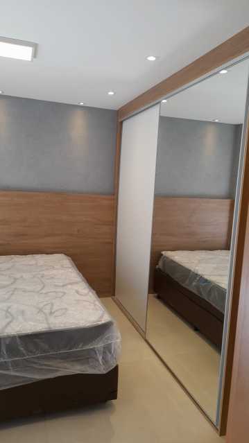 Apartamento à venda com 2 quartos, 70m² - Foto 12