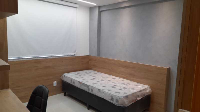 Apartamento à venda com 2 quartos, 70m² - Foto 14