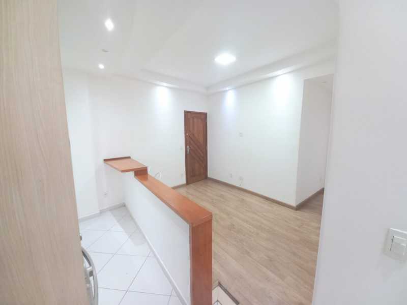 Apartamento à venda com 2 quartos, 59m² - Foto 3