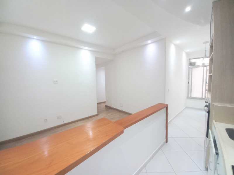 Apartamento à venda com 2 quartos, 59m² - Foto 8