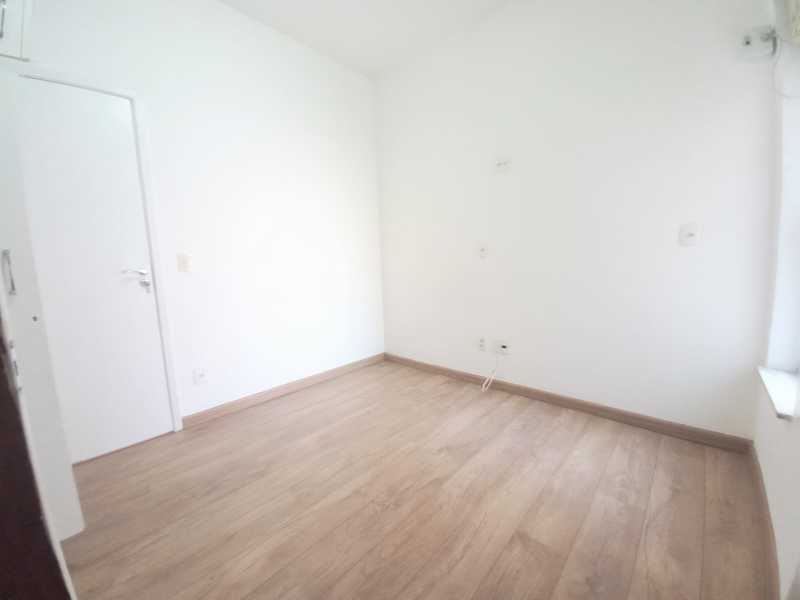 Apartamento à venda com 2 quartos, 59m² - Foto 17