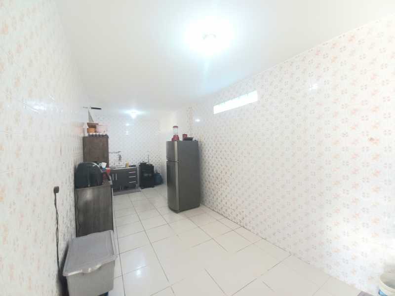 Casa de Vila à venda com 2 quartos, 100m² - Foto 12