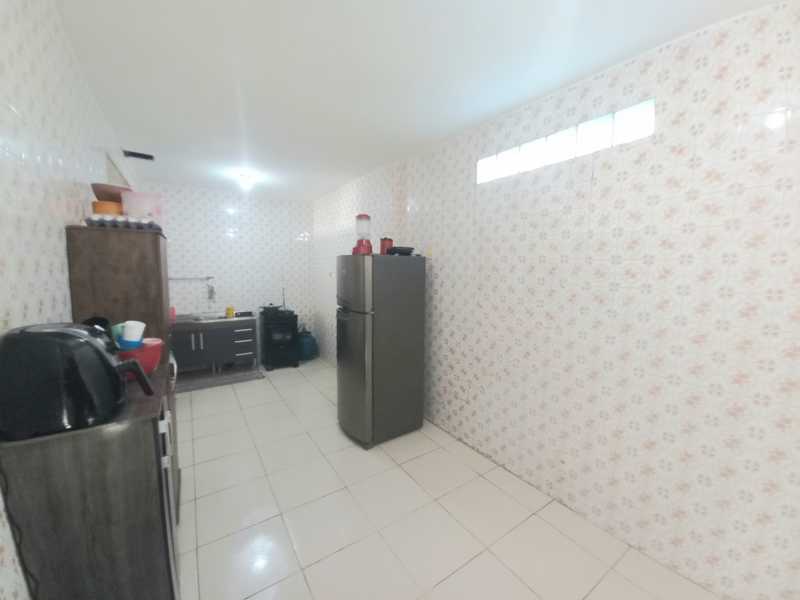 Casa de Vila à venda com 2 quartos, 100m² - Foto 14