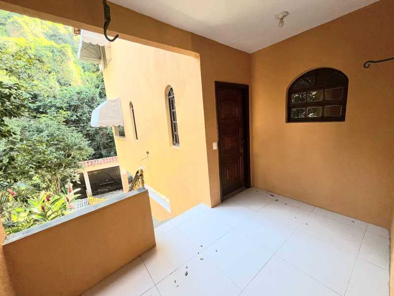 Casa de Condomínio à venda com 4 quartos, 303m² - Foto 11