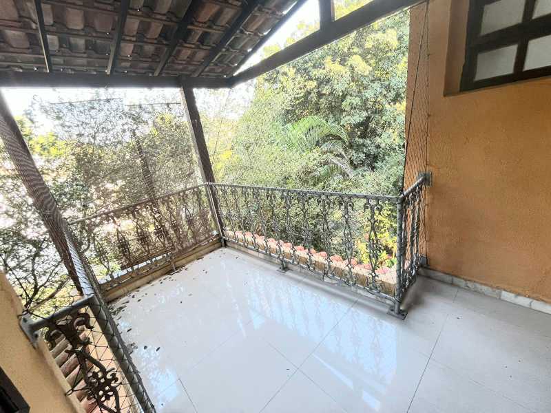 Casa de Condomínio à venda com 4 quartos, 303m² - Foto 26