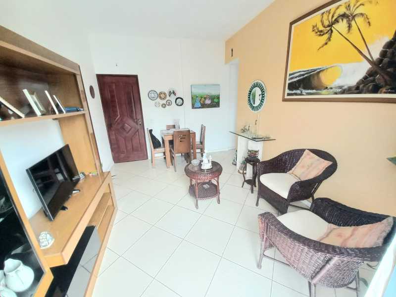 Apartamento à venda com 2 quartos, 57m² - Foto 1